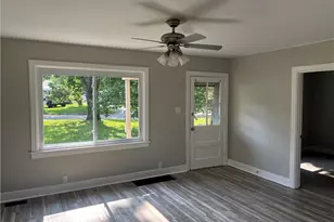 302 Lylburn Rd, Middletown, OH 45044 - Photo 2