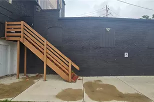 121 Valley St, Dayton, OH 45404 - Photo 2