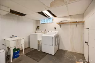 631 Belmonte Park, Dayton, OH 45405 - Photo 38