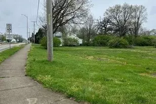 2249 Valley Pike, Dayton, OH 45404 - Photo 1