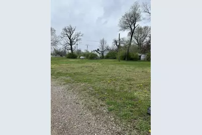 2249 - Valley Pike, Dayton, OH 45404 - Photo 1