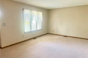 1248 Waterbury Pl, Troy, OH 45373 - Photo 4