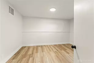 1015 Van Arden Dr, Vandalia, OH 45377 - Photo 28