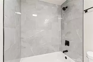 1015 Van Arden Dr, Vandalia, OH 45377 - Photo 18