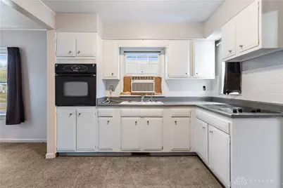 1918 Russet Avenue, Dayton, OH 45420 - Photo 8