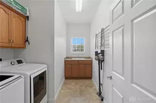 582 Storm Ct, Tipp City, OH 45371 - Photo 22