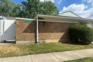 5873 Troy Villa Blvd, Dayton, OH 45424 - Photo 2