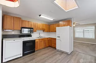 1342 Kylemore Dr, Xenia, OH 45385 - Photo 6