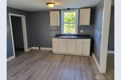 201 Parsons Avenue, Dayton, OH 45417 - Photo 8