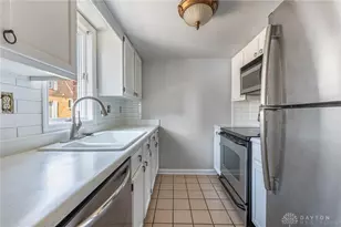 103 E Cooper Pl, Dayton, OH 45402 - Photo 8