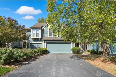 154 Queens Crossing, Dayton, OH 45458 - Photo 2