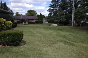 512 N Sherry Dr, Dayton, OH 45426 - Photo 4