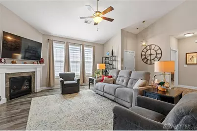 1235 Bourdeaux Way, Centerville, OH 45458 - Photo 4