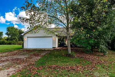 162 Hatchet Drive, Eaton, OH 45320 - Photo 2