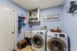 680 Loxley Ln, Troy, OH 45373 - Photo 14