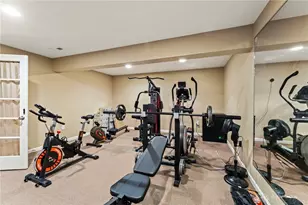 680 Loxley Ln, Troy, OH 45373 - Photo 22