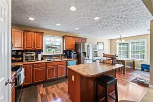 680 Loxley Ln, Troy, OH 45373 - Photo 8