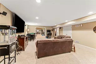 680 Loxley Ln, Troy, OH 45373 - Photo 18