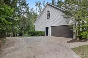 3870 Feather Heights Ct, Sugarcreek Twp, OH 45440 - Photo 10