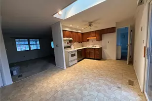 432 Scarborough Ct, New Lebanon, OH 45345 - Photo 10