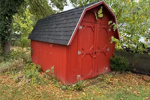 432 Scarborough Ct, New Lebanon, OH 45345 - Photo 4