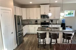 1215 Waterbury Dr, Franklin, OH 45005 - Photo 2