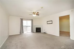 3352 Emerald Lakes Dr, Green Township, OH 45211 - Photo 12