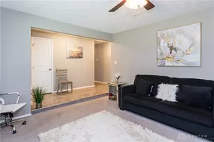 3653 Knollwood Dr, Beavercreek, OH 45432 - Photo 8