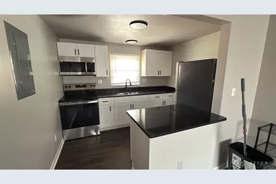 400 N Cherrywood Avenue, Dayton, OH 45403 - Photo 8