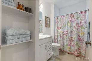 1674 Glade Valley Dr, Washington Twp, OH 45458 - Photo 18