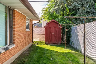 303 E Whittier Avenue, Fairborn, OH 45324 - Photo 36