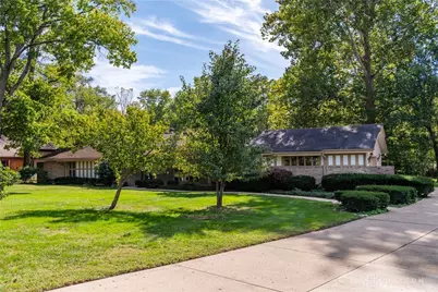 6121 Old Spanish Trail, Washington Twp, OH 45459 - Photo 4