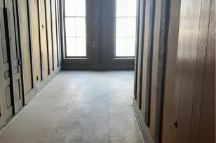 138 E 3rd St, Dayton, OH 45402 - Photo 8