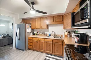 97 Marchmont Dr, Fairborn, OH 45324 - Photo 10