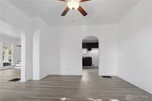 1200 Wilson Dr, Dayton, OH 45402 - Photo 8