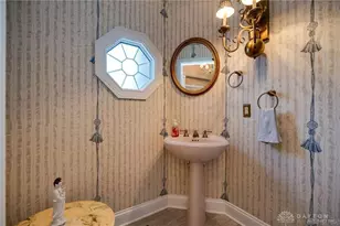 1770 W Rahn Rd, Dayton, OH 45459 - Photo 28