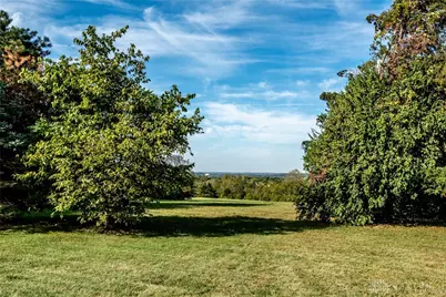 1105 Mockingbird Lane, Turtlecreek Twp, OH 45036 - Photo 4