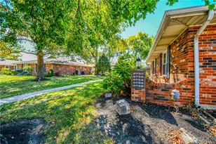 8738 Washington Colony Dr, Dayton, OH 45458 - Photo 2