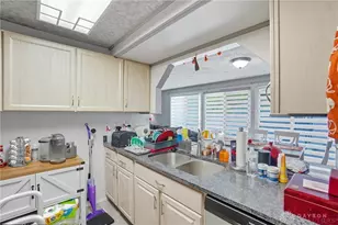 5904 Troy Villa Blvd, Dayton, OH 45424 - Photo 10