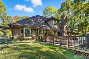 1211 Runnymede Ln, Oakwood, OH 45419 - Photo 4