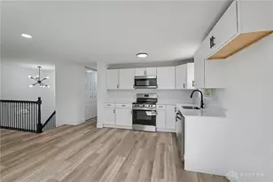 628 Jamestown Dr, Miamisburg, OH 45342 - Photo 10