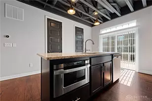 516 E 2nd St, Dayton, OH 45402 - Photo 30