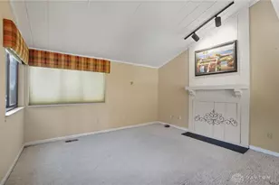 6046 N Quinella Way, Dayton, OH 45459 - Photo 6