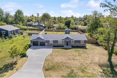 3951 La Bonne Road, Dayton, OH 45431 - Photo 10