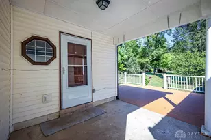 212 E 3rd St, Lewisburg, OH 45338 - Photo 26