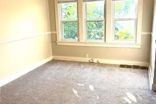 2010 Gipsy Dr, Dayton, OH 45414 - Photo 4