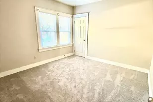 2010 Gipsy Dr, Dayton, OH 45414 - Photo 8