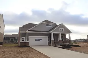 620 Goldfinch Dr, Beavercreek, OH 45434 - Photo 2