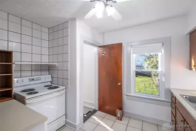 4250 Pleasant View Avenue, Dayton, OH 45420 - Photo 16