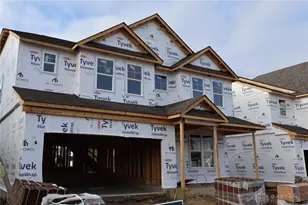 2010 Gln Vly Dr, Washington Twp, OH 45458 - Photo 2